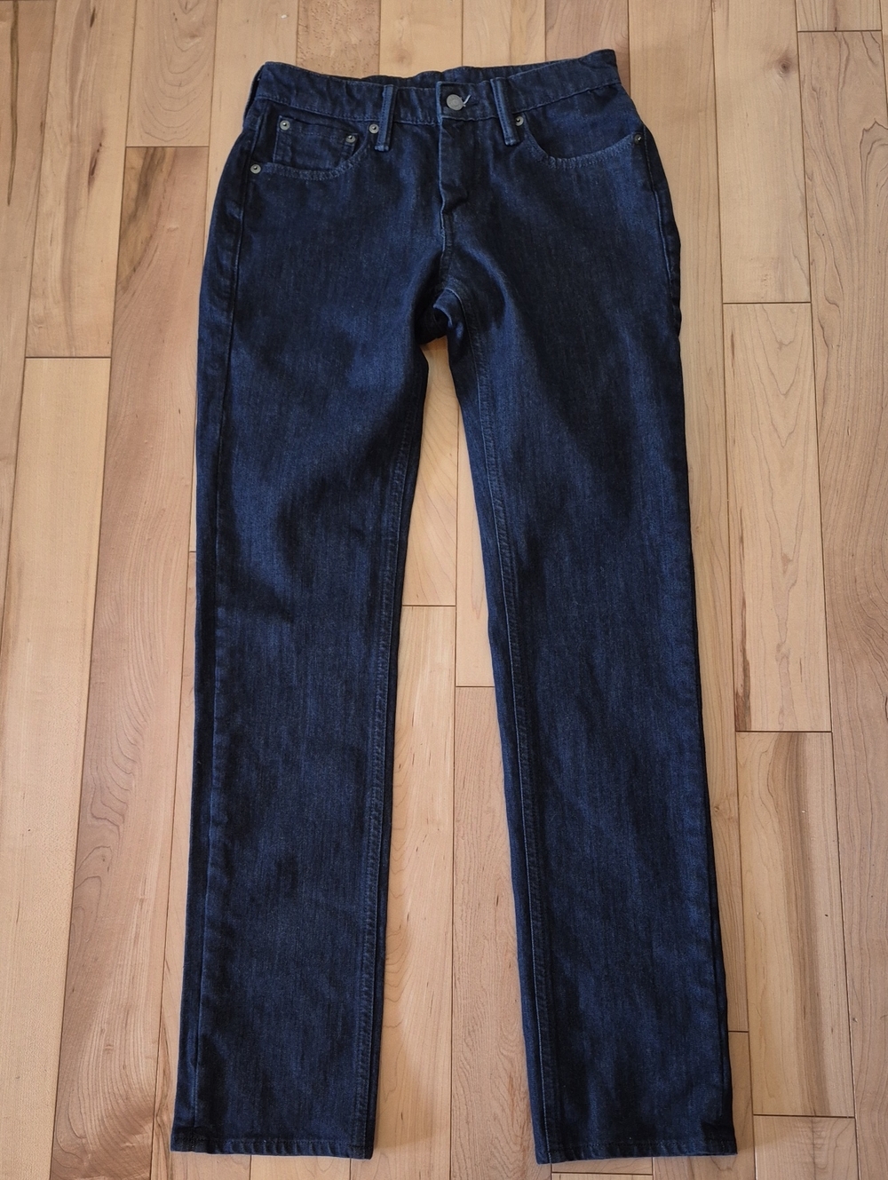 Levi's 511 Men's Size 28" X 32" Slim Dark Blue Jeans